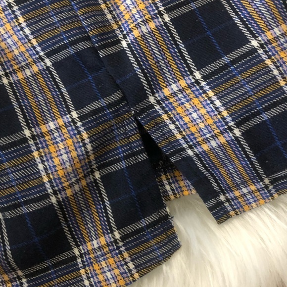 COPY - SHEIN SINGLE BUTTON TARTAN BLOUSE & SKIRT … - Picture 5 of 6